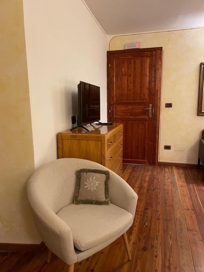 Nel Vecchio Borgo Daire Verrès Dış mekan fotoğraf